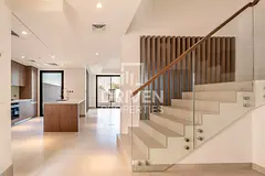 Ready to Move In | Elegant 2 Bedrooms | Townhouse