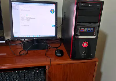 LG Desktop Computer