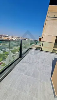Freehold Penthouse for All Nationalities in Al Mamsha, Muwaileh Shj – Huge Terrace