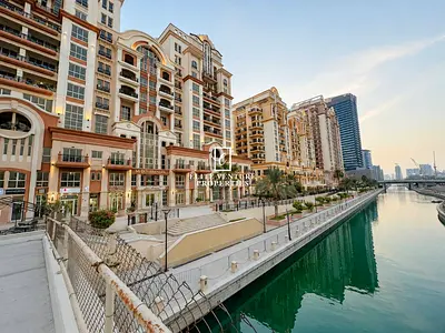 PRIME LOCATION | CANAL VIEW | SPACIOUS LAYOUT