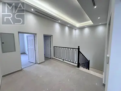 Spacious 5BR Villa with Majlis & Maid’s Room for Rent