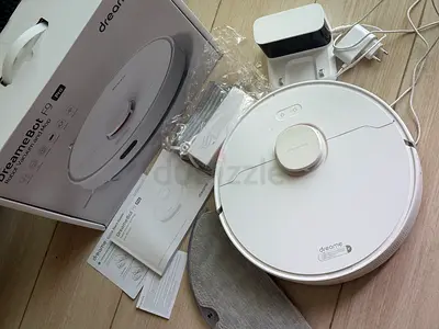 DreameBot F9 Pro Robot Vacuum  Mop - Good Condition, With Box and Accessories