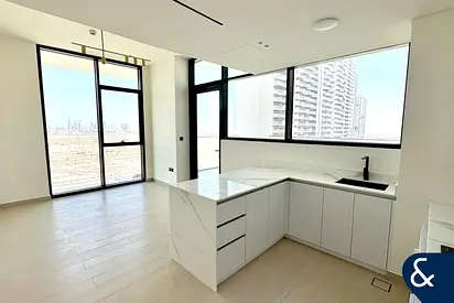 2 Bed Corner | Marine Views | Brand New