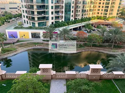 Bright Spacious Studio | Canal View | The Views |