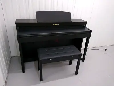 Yamaha Clavinova 440 Refurbished Piano With 1 Year Warranty