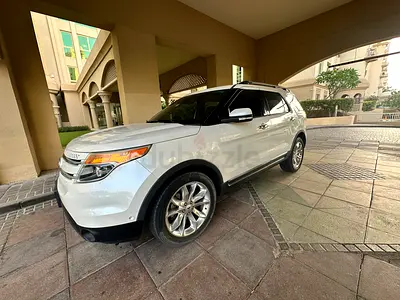 Well Maintained Ford Explorer XLT 2014 | GCC Specs