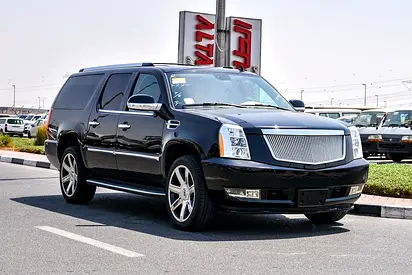 2008- CADILLAC ESCALADE - SUPER CLEAN - ONLY 153,000 KM