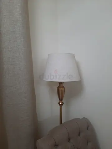 2 pieces  set of lamps. floor lamp and table lamp