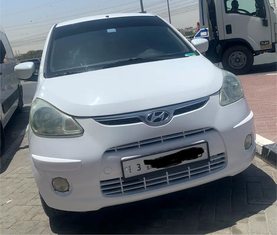 Hyundai i10 2008 — photo 1 of 8