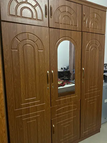 Large 6-Door Wooden Wardrobe with Central Mirror - minor damages like no handle for drawer, broken