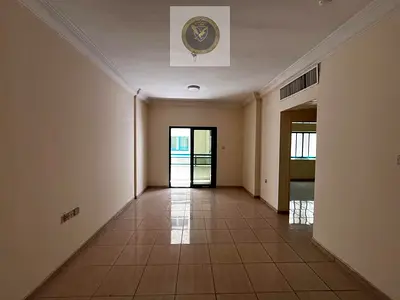 شقة غرفتين وصالة في القاسمية الند مع بلكونة و موقع مميز قريب من الخدمات والمرافق و إمكانية الدفع المرن