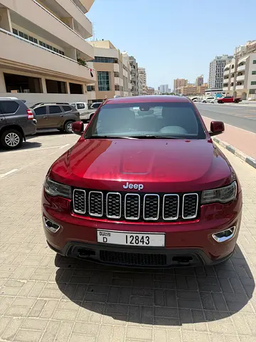 Jeep Grand Cherokee Laredo 2017 | GCC Specs | Excellent Condition