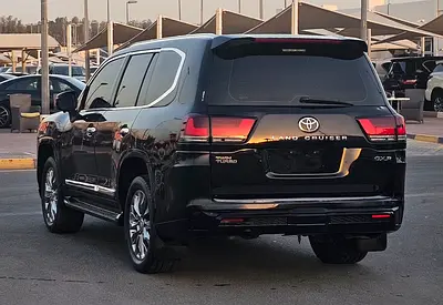 2015 Toyota LAND CRUISER 照片 8