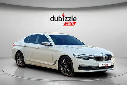 AED 897/month | 2019 BMW 5-Series 520i Exclusive | GCC Specs | Ref#474028