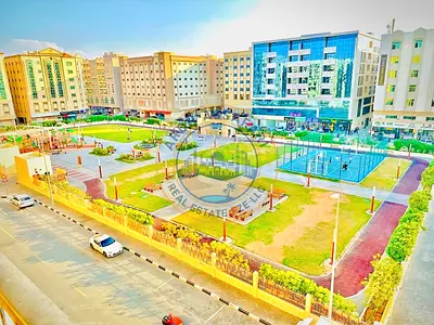 12 Cheques Payment 1Bhk Apartment with 2Bathroom Front off Park