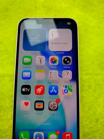 iPhone 13 128