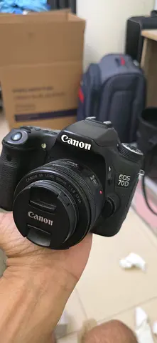 Canon EOS 70D + 50mm f/1.8 Lens – Full Kit