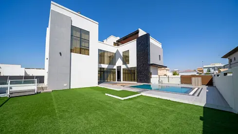 Exclusive Villa|Modern Architecture | Private Pool