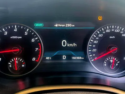 صورة 15 لـ 2018 KIA STINGER