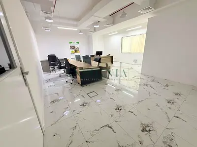 Fitted Office in DIP 1 -Vacant Prime Location