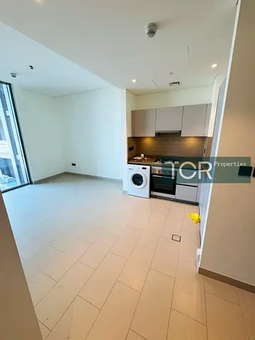 Skyline Retreat | Modern 1-BHK | Premium Amenities