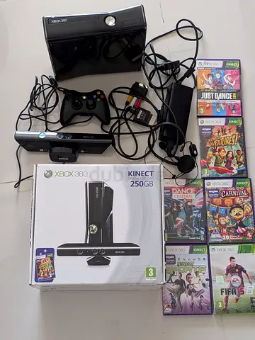 Xbox 360 250GB Kinect bundle with games and accessories and box