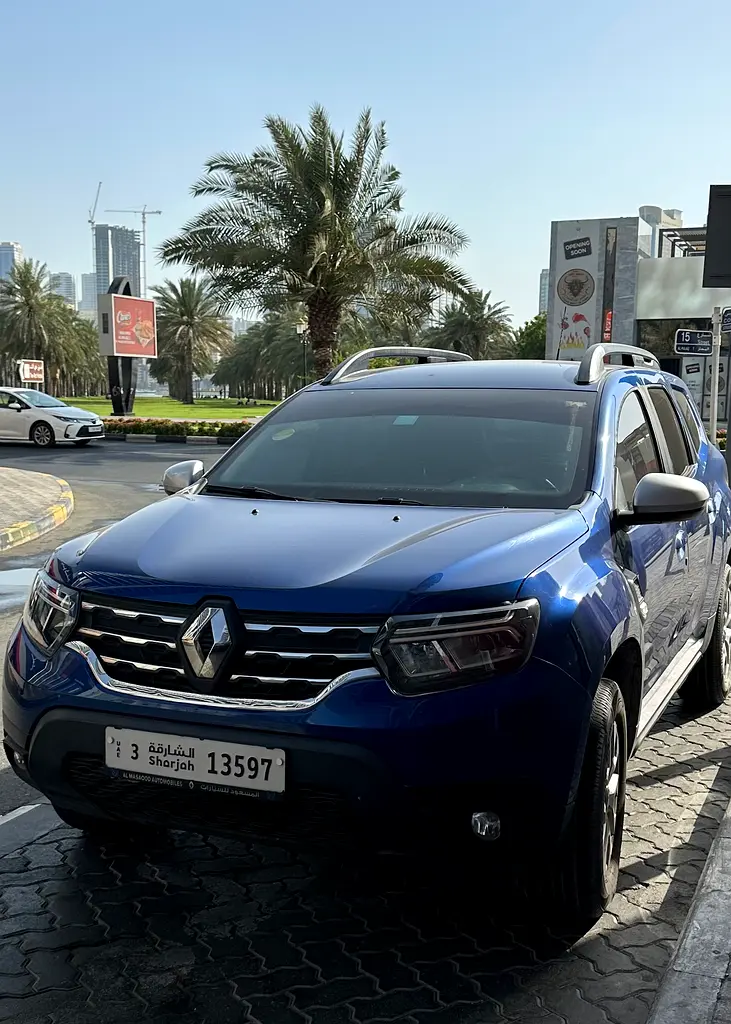 Renault Duster 2023 — photo 1 of 12