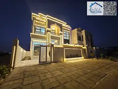 Villa in Al Helo 1, prime location close to all amenities. Super deluxe finishing. 5 master bedrooms