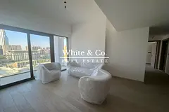 3 Bed - Azizi unfurnished modern layout