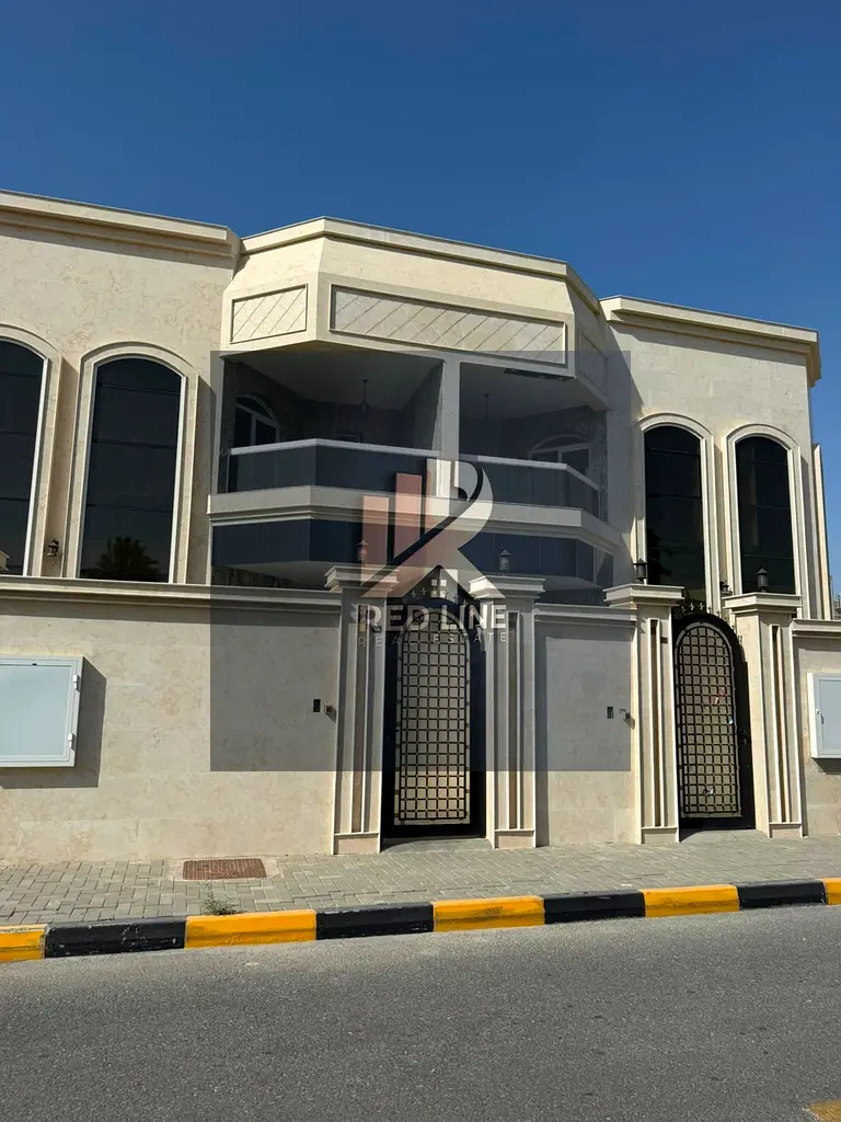 ✨ Luxury villa for rent in Al Jazat | 3 master bedrooms and a spacious living room