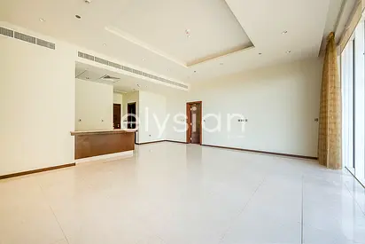 Prime Location | Huge 3 Bedroom | Natural Light