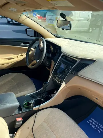 2011 Hyundai Sonata SE - American Specs - Excellent Condition