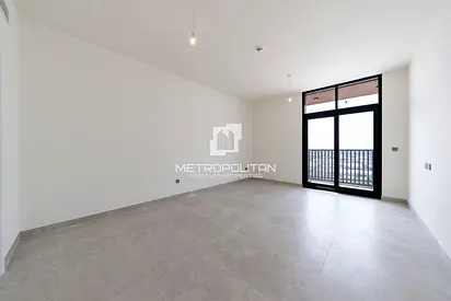Spacious 2 Beds | High Floor | Vaastu Compliant