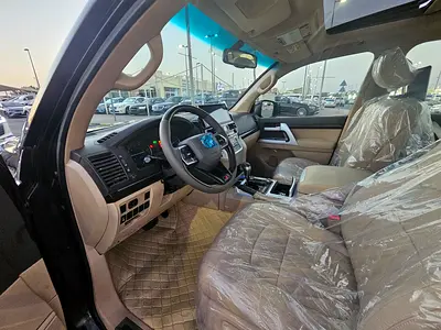 2015 Toyota LAND CRUISER 照片 17