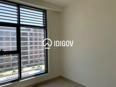Park & Pool Views | Vacant | Prime Location