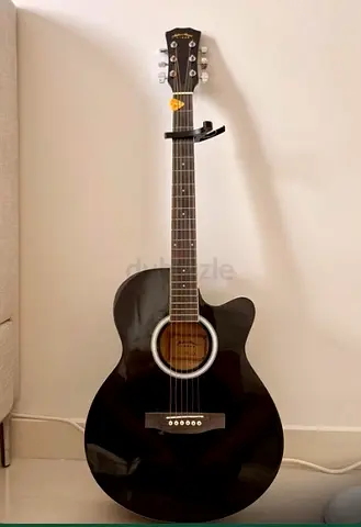 Acoustic Guitar for sale! With Accessories
