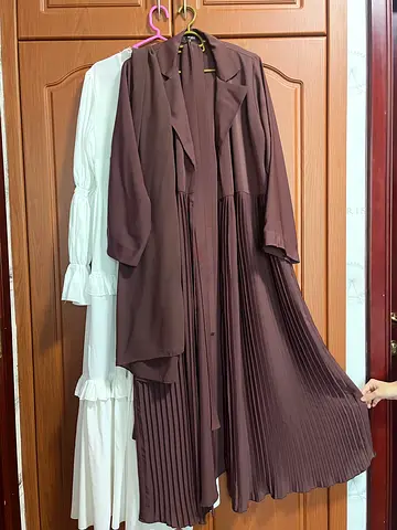 Pleated Brown Abaya new