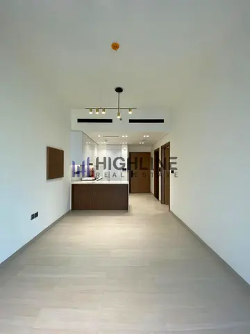 Spacious 1BR | Pool & City View | Ready to Move In