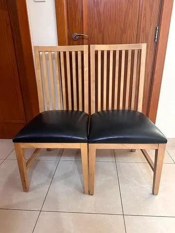 home center Wooden Slatted Double Bench with Black Cushioned Seats - Good Condition