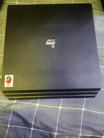 PS4 pro storage 1tb UAE version 8.03 for sale