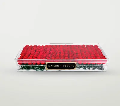 Maison Des Fleurs Actylic Box, 114 roses