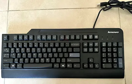 Lenovo Wired USB Full-Size Keyboard - Good Condition