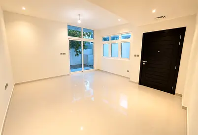 Mid Corner | Landscaped Garden | Available 3rd July