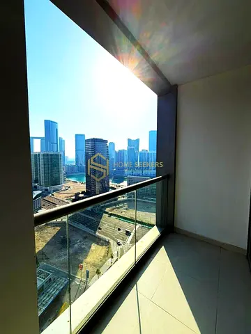 4 Payments | Spacious Living Area| Moving Ready
