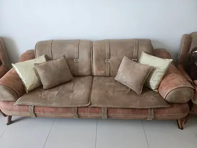 Living Room 2 Sofas (3 seaters) + 2 Single Chair