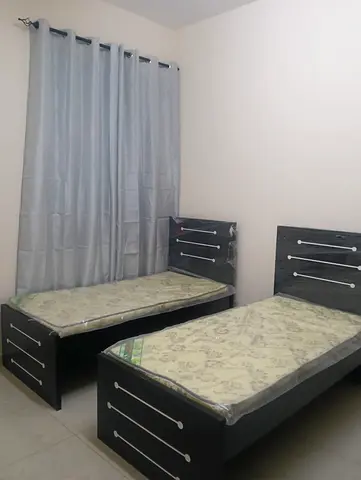 Executive Ladies bed space for Keralite . Near Dubai Airport Free zone Metro Station