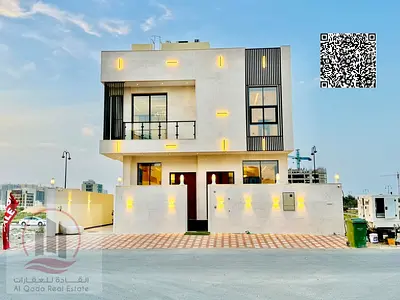 For sale: Luxury villa ready to move in, 5 master bedrooms, swimming pool and roof, includes electr