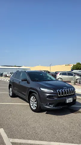 Jeep Cherokee Longitude 2014 | GCC Specs | Well Maintained