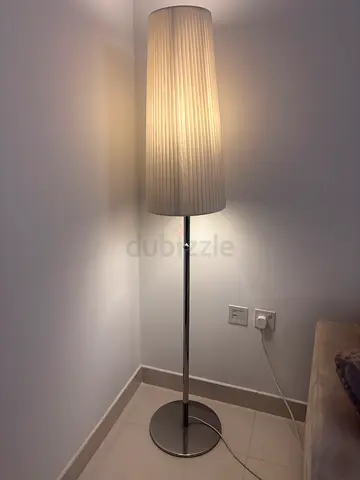 Lampshade used Aed.100