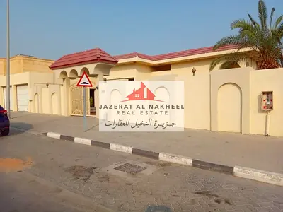 Villa for sale in Al-Shahbaa area, near the university campus.